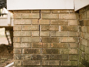 bowing wall repair in Greater Toronto